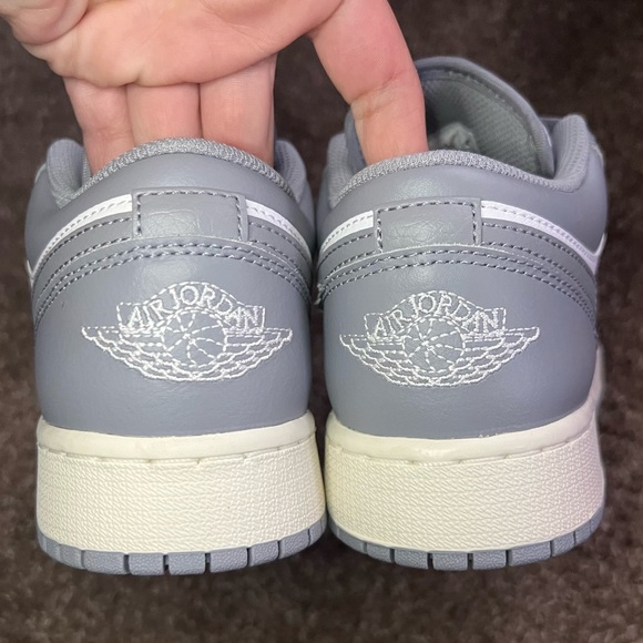 Nike Air Jordan’s - Picture 3 of 6